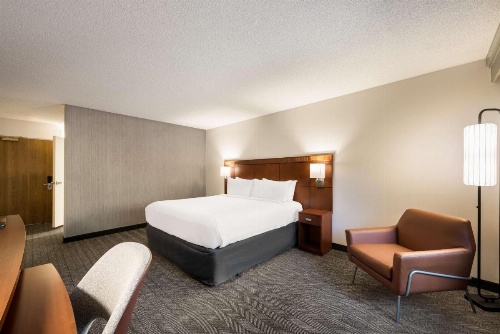 Sonesta Select San Jose Airport image 20