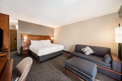 Sonesta Select San Jose Airport image 27