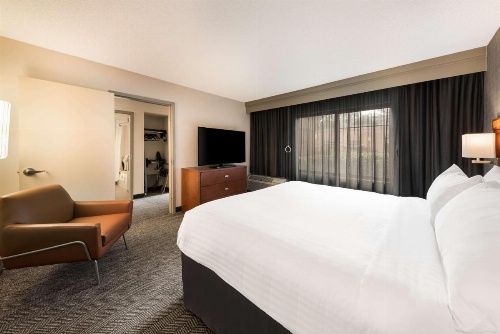 Sonesta Select San Jose Airport image 34
