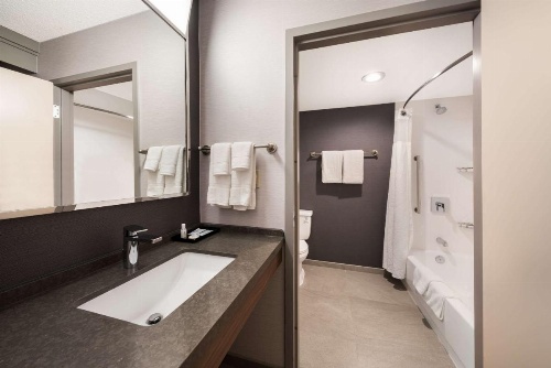 Sonesta Select San Jose Airport image 6
